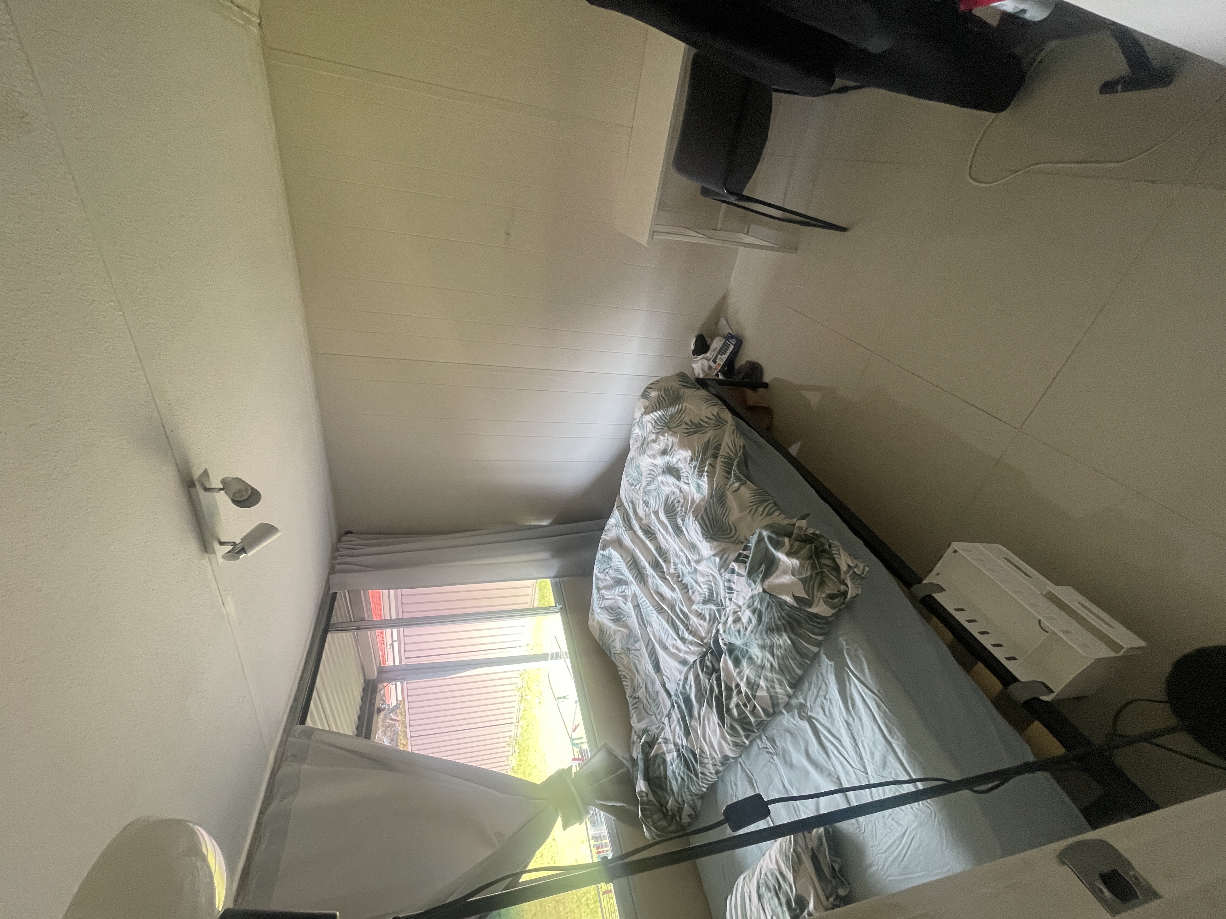 画像:クリックすると閉じます